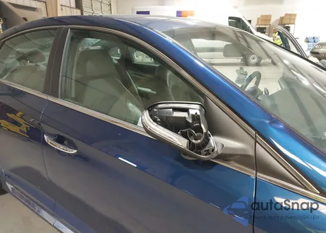 2015 Hyundai Sonata Sport z USA, uszkodzony, nr VIN 5NPE34AF8FH135472